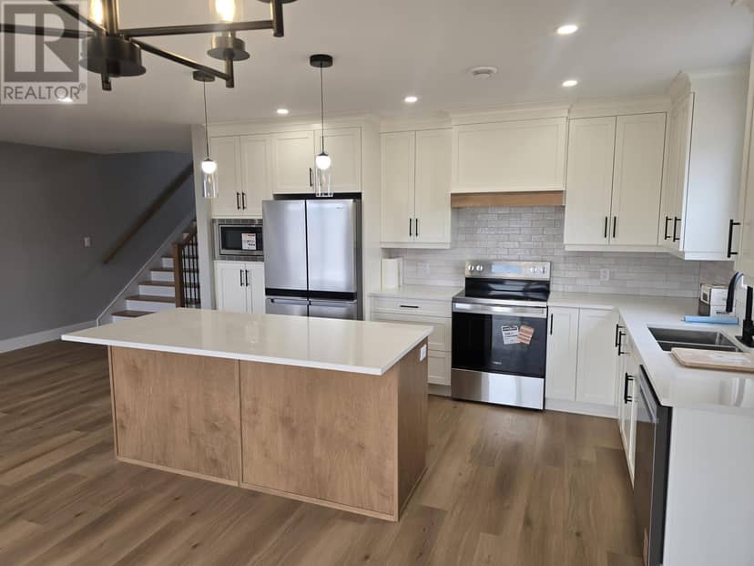 49 BROOKLYN Avenue — photo 3 of 34