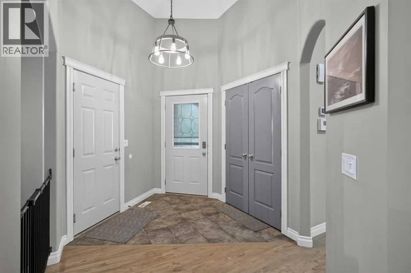 213 Westcreek Springs, Chestermere, photo 4