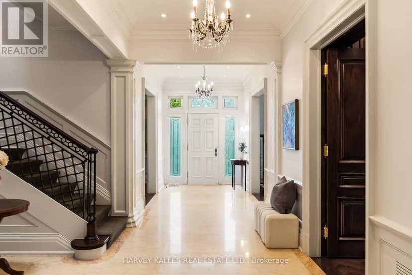250 Forest Hill Road, Toronto, photo 3