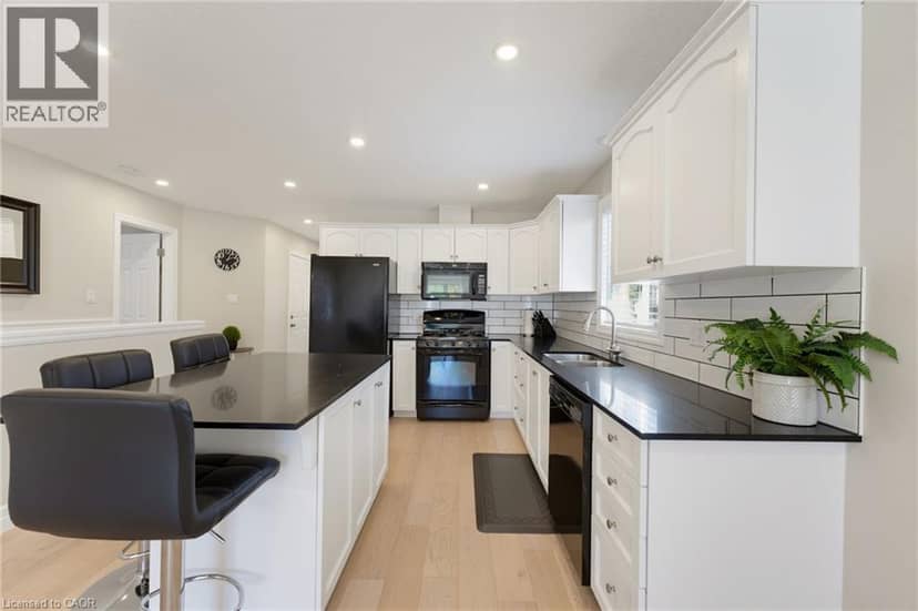 195 BRENNEMAN Drive, Baden, photo 5