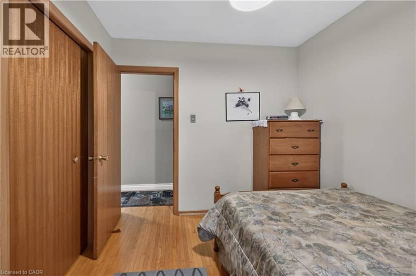 5 KENTLEY Drive — photo 17 of 40