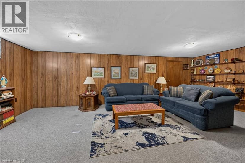 5 KENTLEY Drive — photo 26 of 40