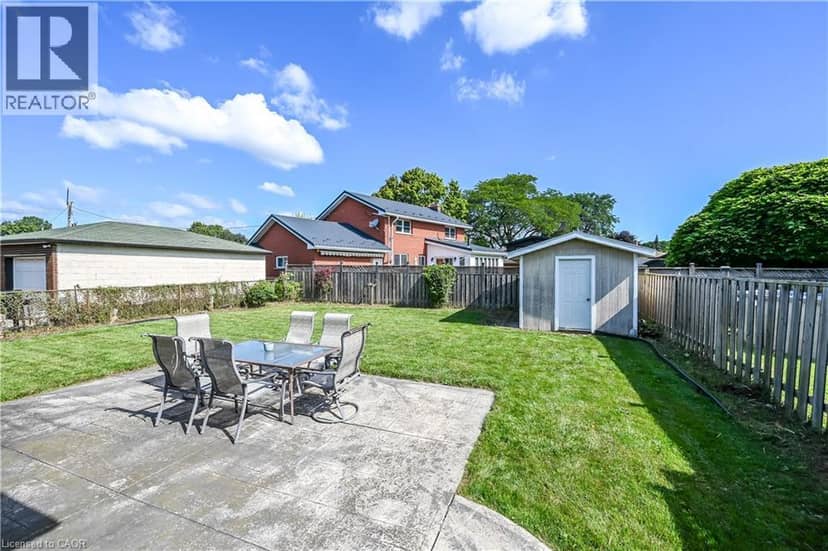 5 KENTLEY Drive — photo 36 of 40