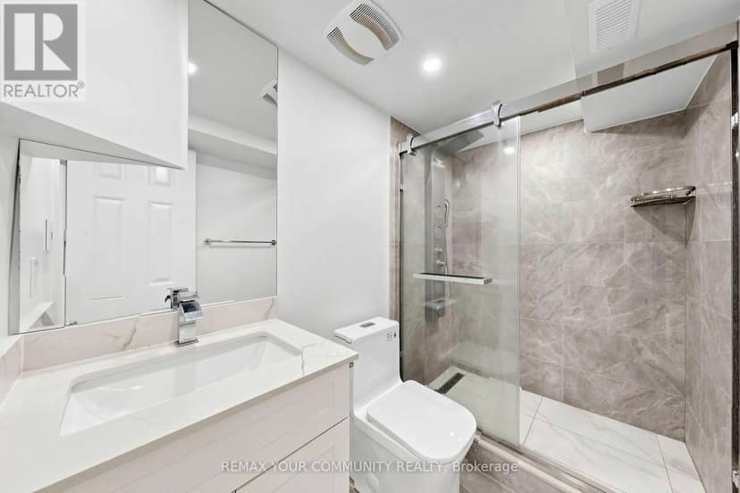 15 Benjamin Hood Crescent — photo 24 of 27