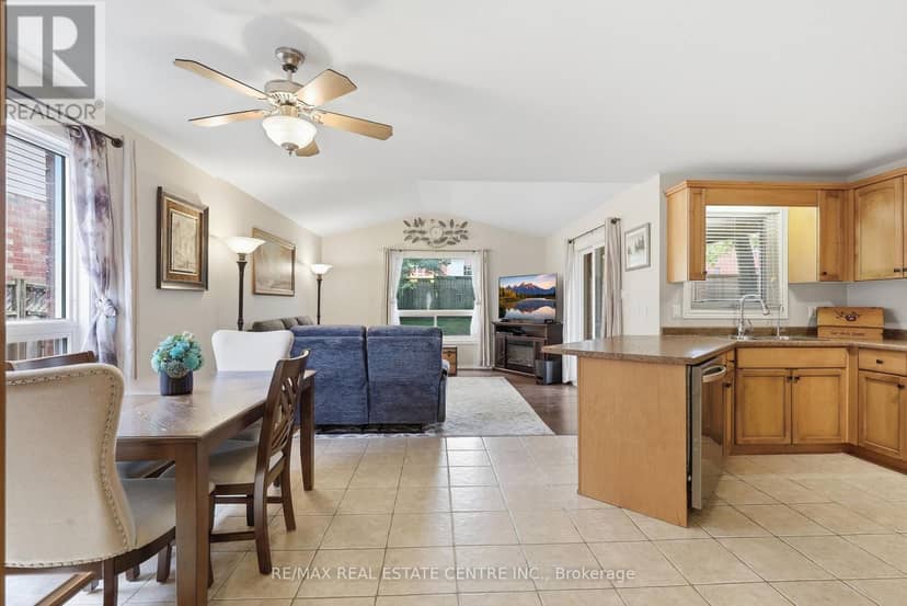 165 Silk Drive, Shelburne, photo 7