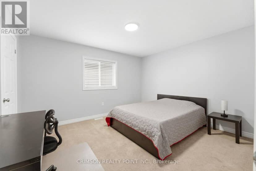 51 Whitworth Terrace — photo 38 of 40