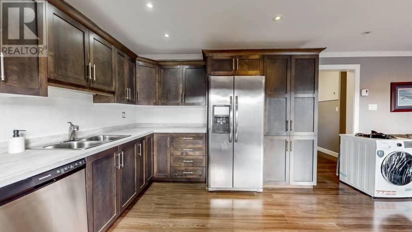 24 Carnell Street — photo 19 of 24