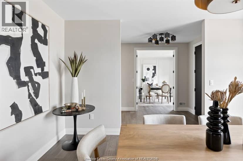4410 Caterina — photo 17 of 40