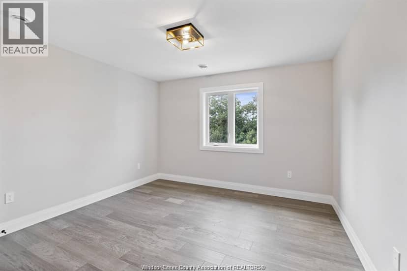 4410 Caterina — photo 24 of 40