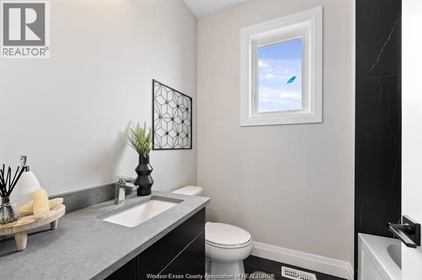 4410 Caterina — photo 30 of 40