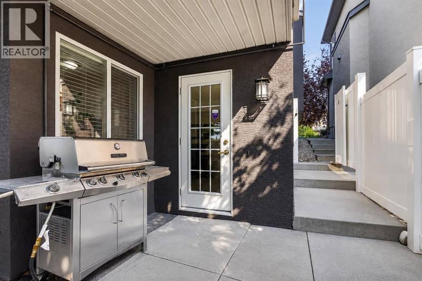 44 Strathlea Close SW — photo 33 of 37