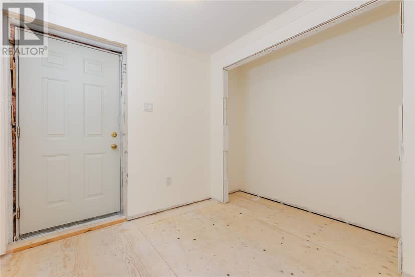 1833 Topsail Road — photo 35 of 40