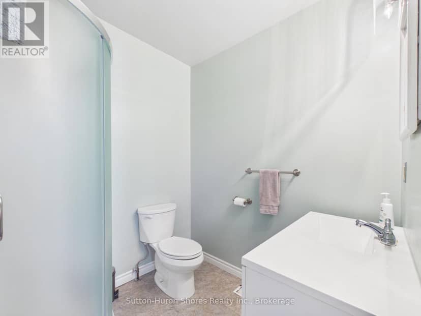 366 Goderich Street — photo 10 of 30