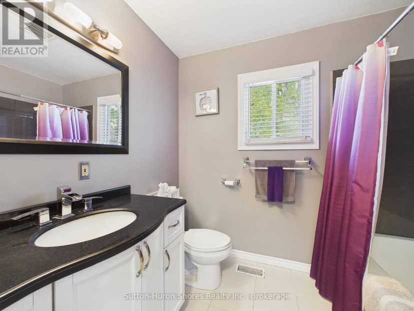 366 Goderich Street — photo 11 of 30