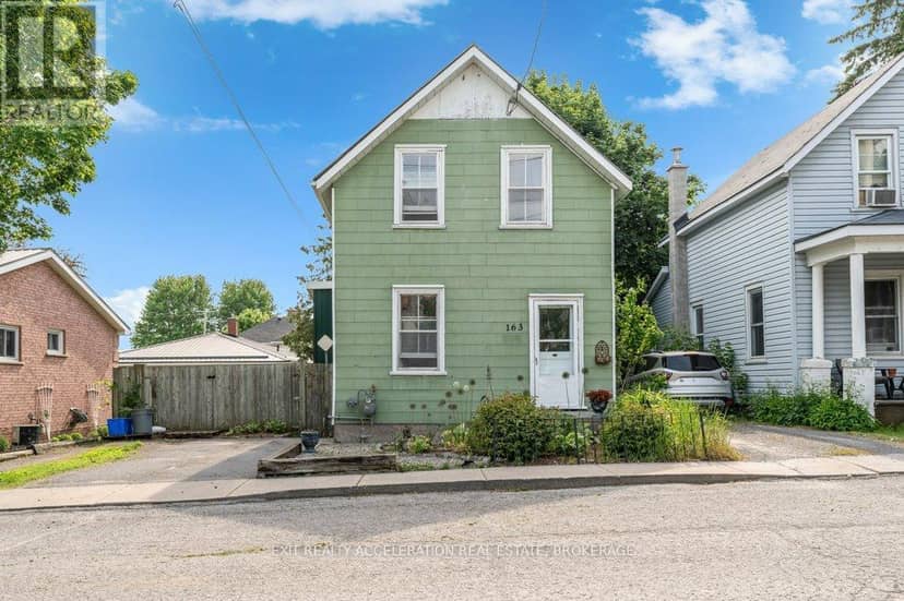 163 Green Street, Deseronto