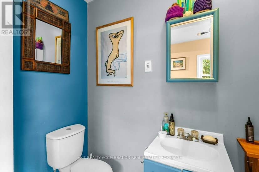 163 Green Street — photo 17 of 39