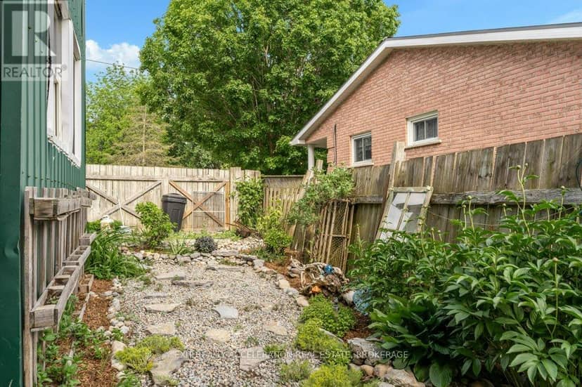 163 Green Street — photo 37 of 39