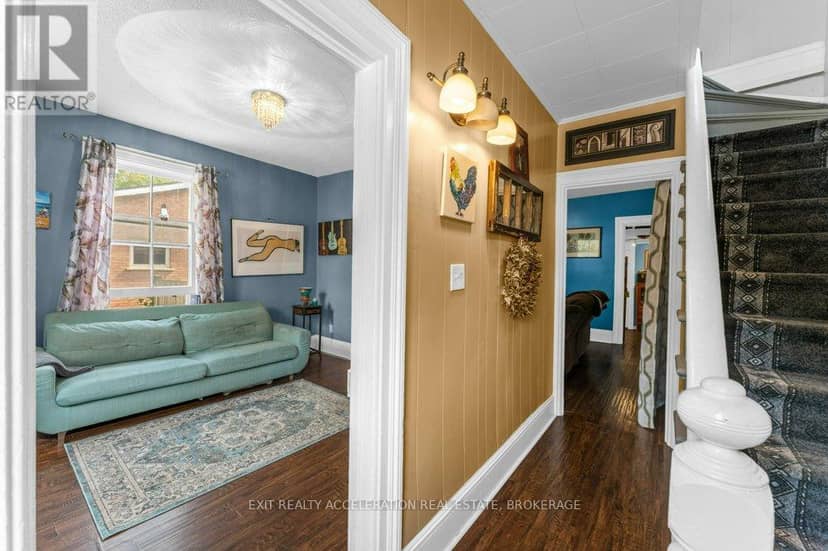 163 Green Street, Deseronto, photo 6