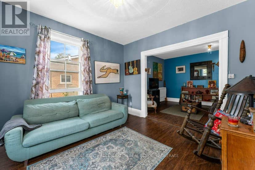163 Green Street — photo 9 of 39
