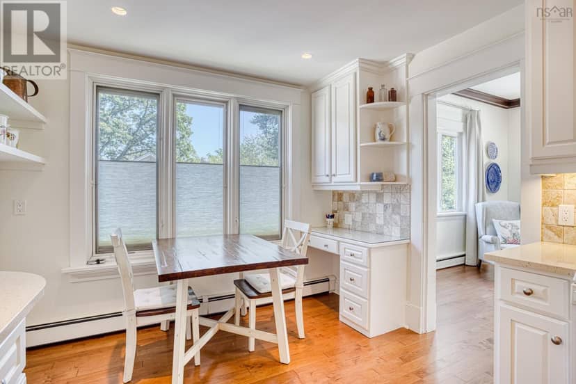 1079 Bellevue Avenue — photo 20 of 38