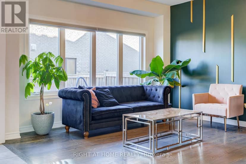 171 Crombie Street — photo 10 of 40