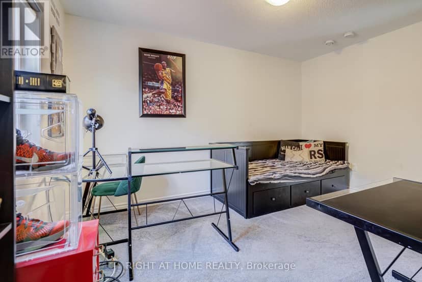 171 Crombie Street — photo 31 of 40