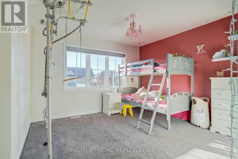 171 Crombie Street — photo 34 of 40