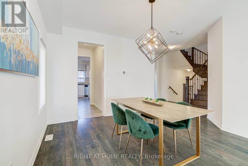 171 Crombie Street, Clarington, photo 8
