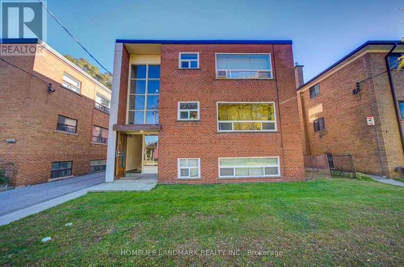 827 Cosburn Avenue, Toronto