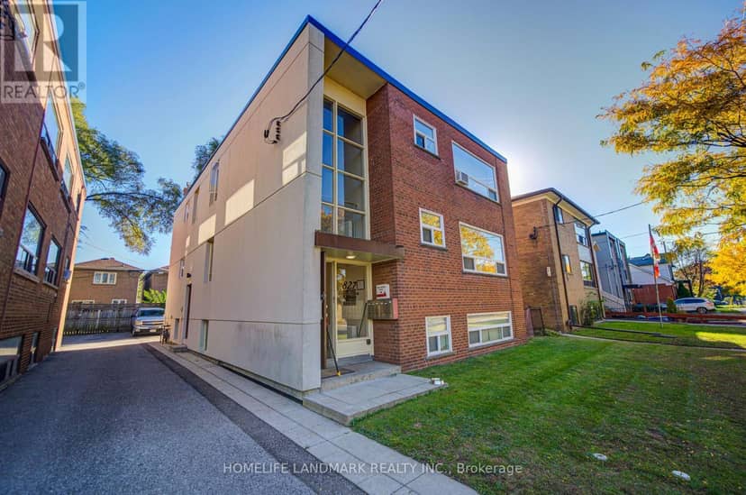 827 Cosburn Avenue, Toronto, photo 3
