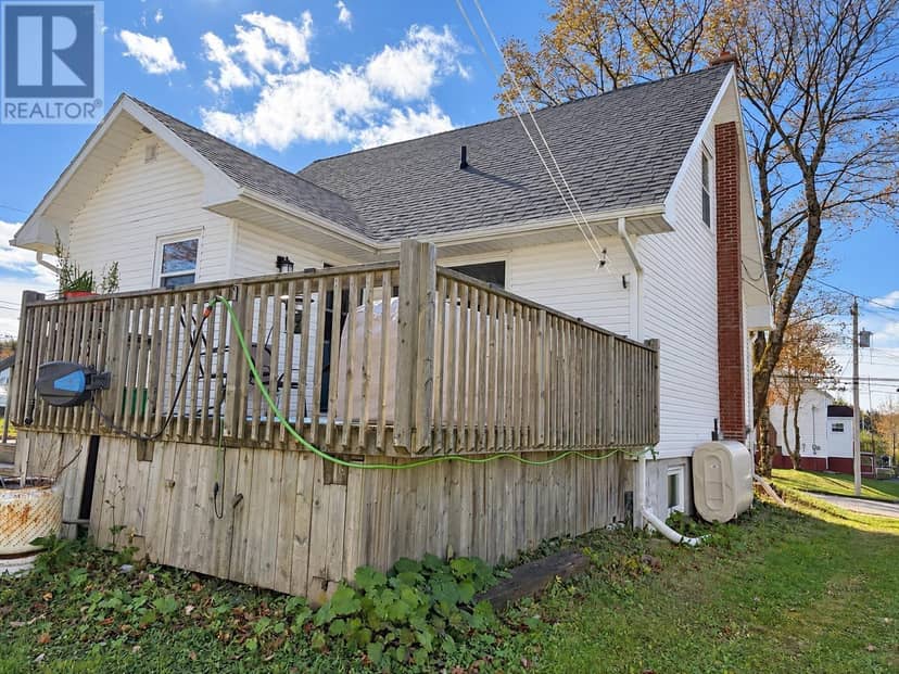 163 Riverview Drive — photo 10 of 40