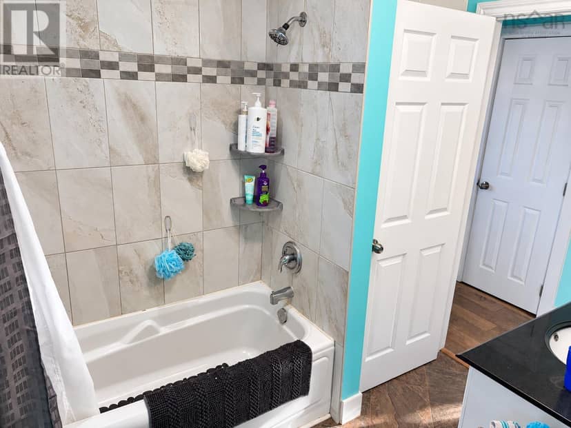 163 Riverview Drive — photo 34 of 40