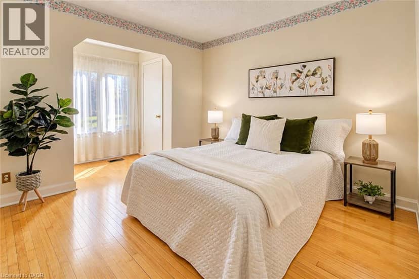 243 EDWIN Street — photo 12 of 40