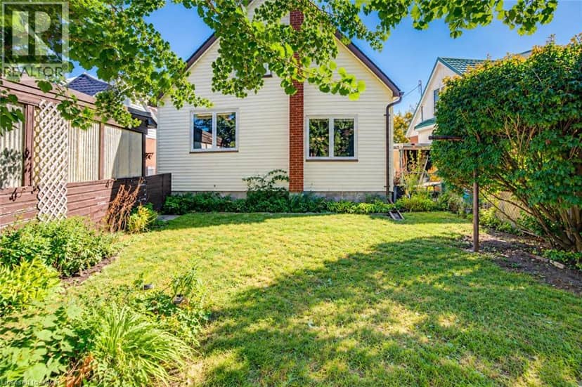 243 EDWIN Street — photo 34 of 40