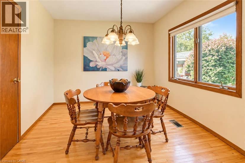 243 EDWIN Street — photo 17 of 40