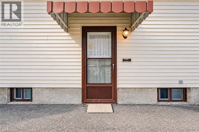 243 EDWIN Street — photo 5 of 40