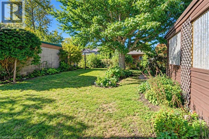 243 EDWIN Street — photo 35 of 40