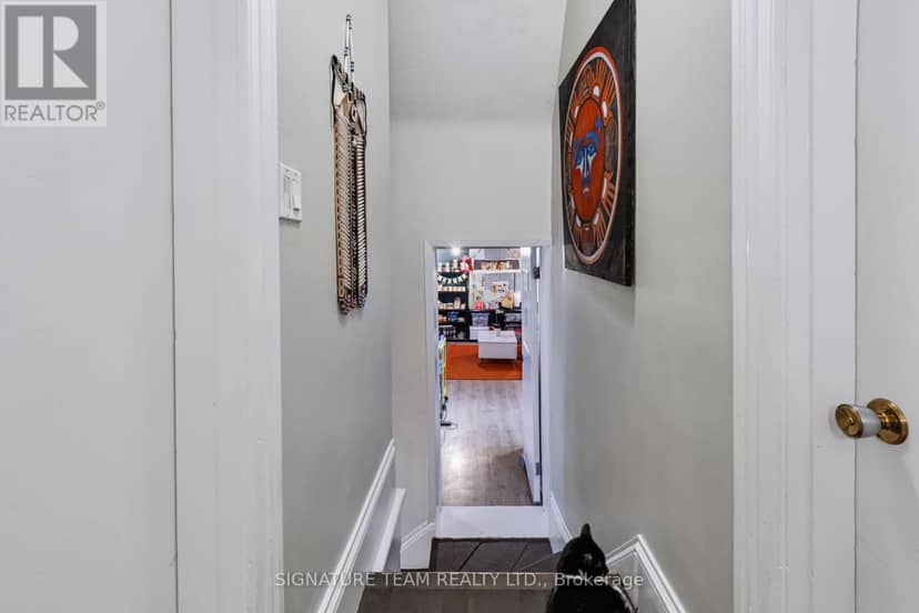 376 Centre Street — photo 19 of 37