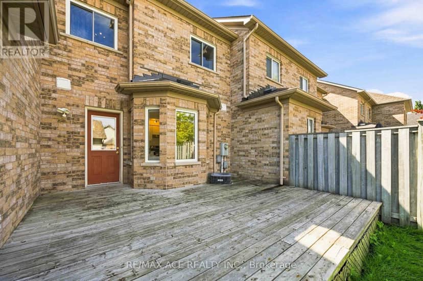 16 White's Hill Avenue — photo 25 of 28