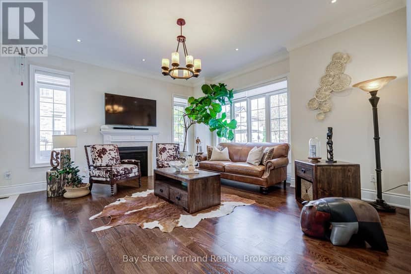 36 Willow Heights Boulevard — photo 11 of 40