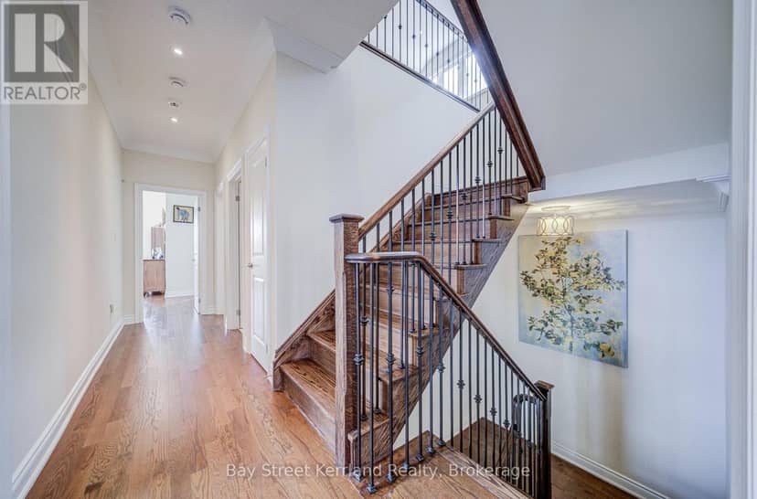 36 Willow Heights Boulevard — photo 18 of 40