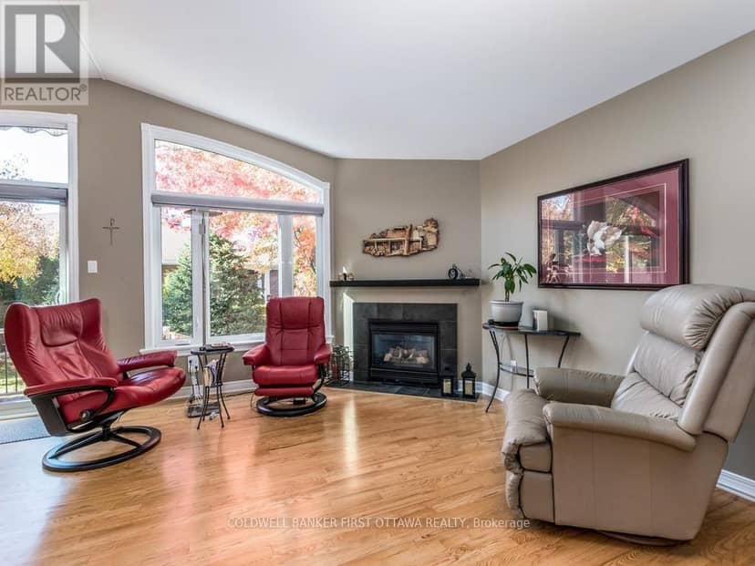 57 Amberlakes Drive — photo 19 of 40