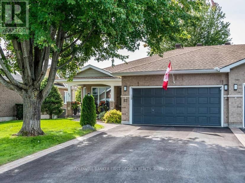 57 Amberlakes Drive, Ottawa, photo 2