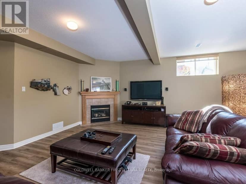 57 Amberlakes Drive — photo 29 of 40