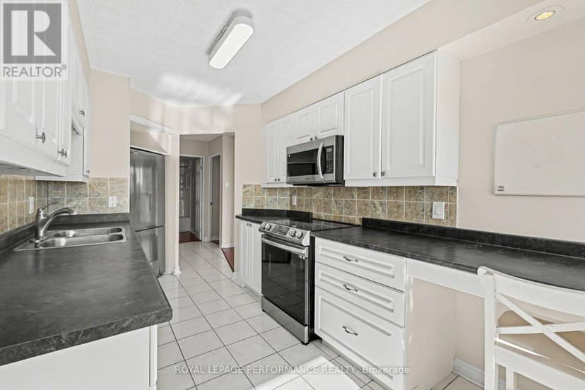 507 - 545 St Laurent Boulevard, Ottawa, photo 8