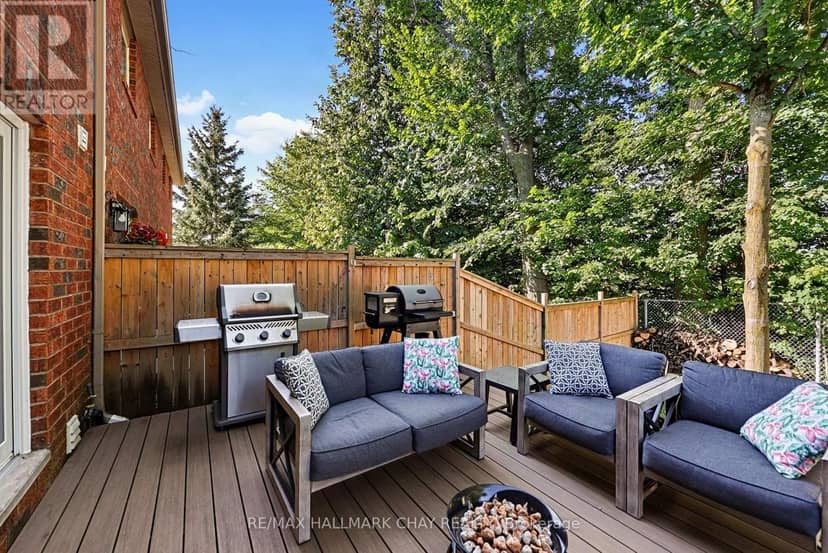 3 - 38 Kenwell Crescent — photo 22 of 28