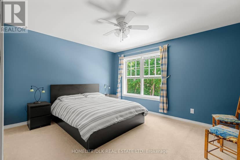 18 Country Club Place — photo 27 of 40
