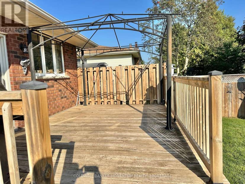 38 Mann Avenue — photo 23 of 27