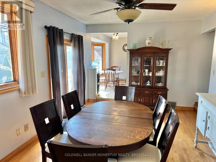 38 Mann Avenue — photo 9 of 27