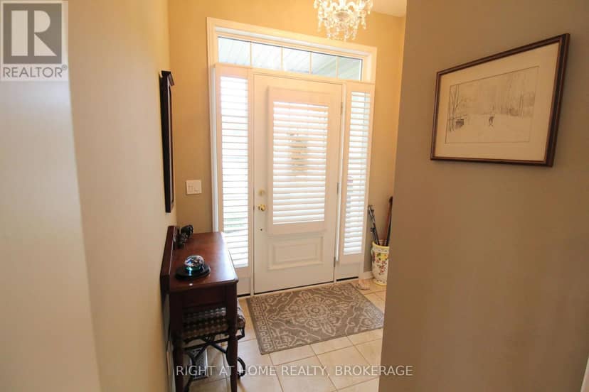 40 - 40 Stornoway Crescent, Huron East, photo 3